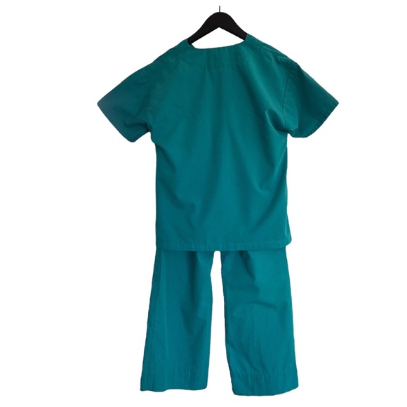 Teal Professional Choice Scrub Set - Picture 2 of 6